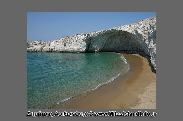 Μήλος Παραλία Αλογόμαντρα