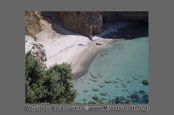 Μήλος Παραλία Τσιγκράδο